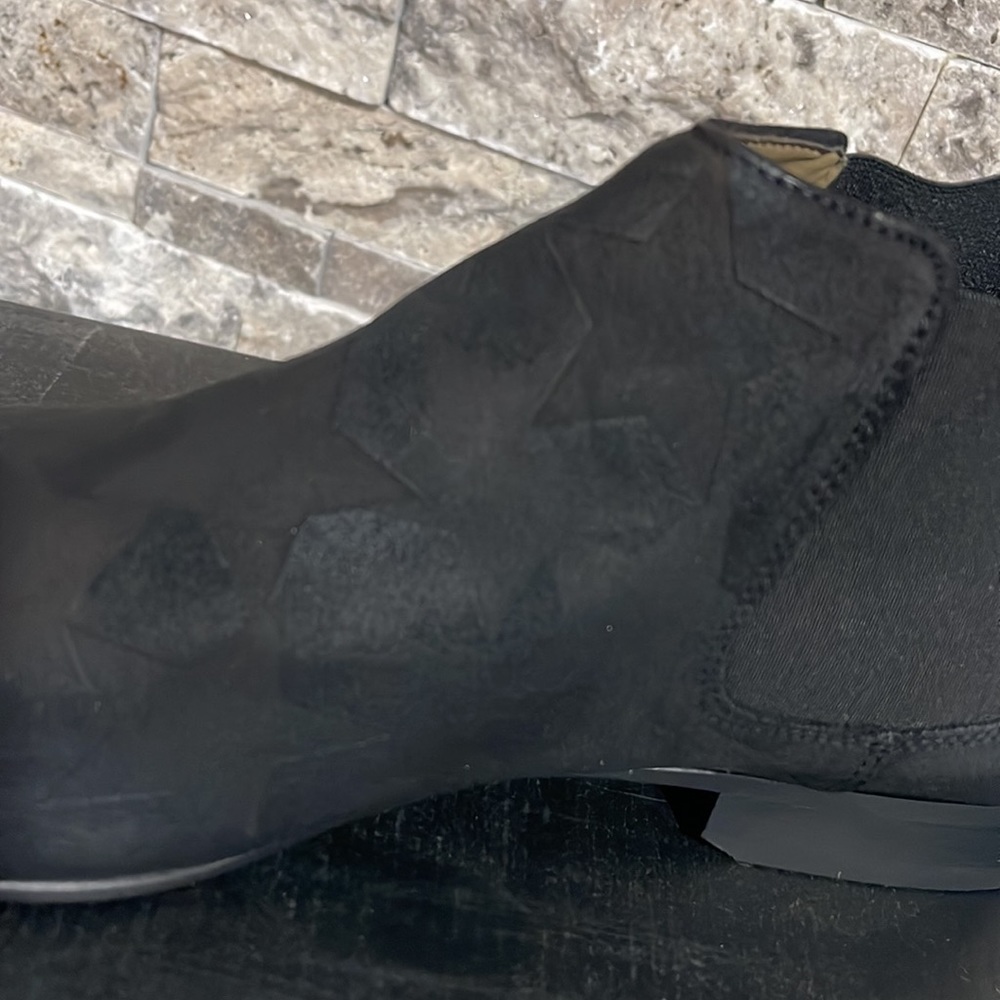 New - Picture 2 of 4